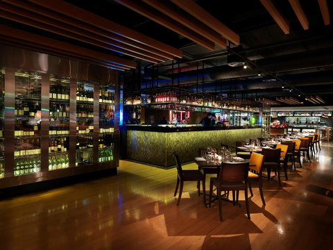 QT Canberra - Tourism Townsville 4