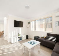 Bombora  Fingal Bay - Tourism Townsville