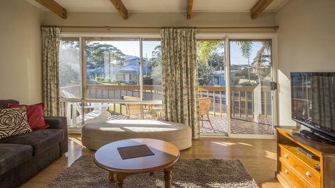 Boomer Crescent 5 Kioloa - Tourism Townsville 1