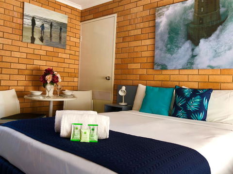 Bosuns Inn Motel - Tourism Townsville 1