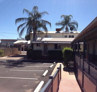 Bottle Tree Gardens Motel - Tourism Townsville
