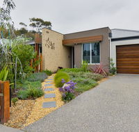 Boutique Stays - Seventh Street House in Parkdale - Tourism Townsville