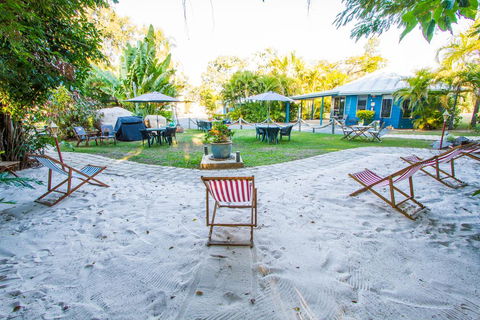 Boyne Island Motel And Villas - Tourism Townsville 0