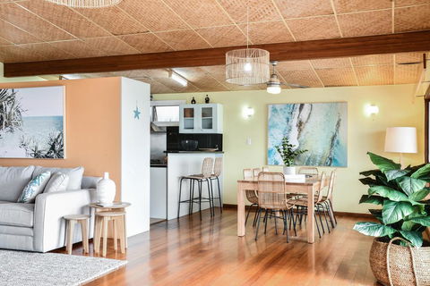 Bradman21 - Tourism Townsville 2