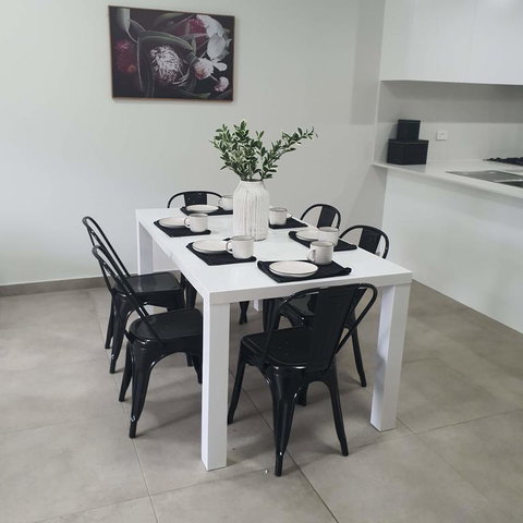Brand New Apartment In Prime Location In Penrith - Tourism Townsville 2