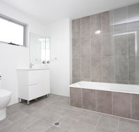 Brand new Family Friendly Apartment for 7 - Tourism Townsville