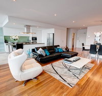 Bridgepoint 106 - Tourism Townsville
