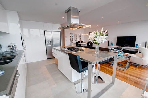 Bridgepoint 106 - Tourism Townsville 3