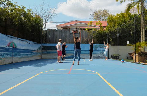 Brisbane Backpackers Resort - Tourism Townsville 2