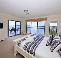 Brookwater- Waterfront on Lake Mulwala - Tourism Townsville