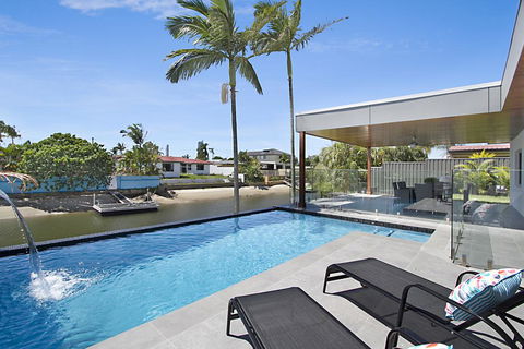 Buena Vista - Tourism Townsville 0