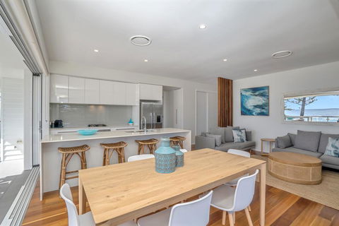 Bujerum Apartments On Burleigh - Tourism Townsville 2