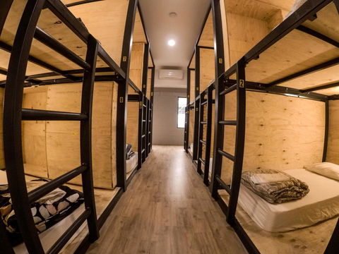 Bunk Inn Hostel - Tourism Townsville 0