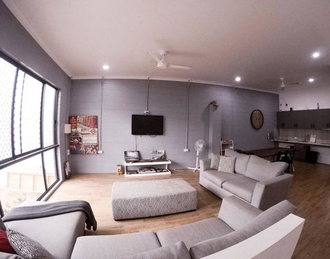 Bunk Inn Hostel - Tourism Townsville 2