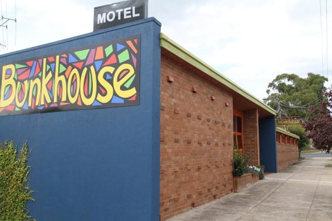 Bunkhouse Motel - Tourism Townsville 2