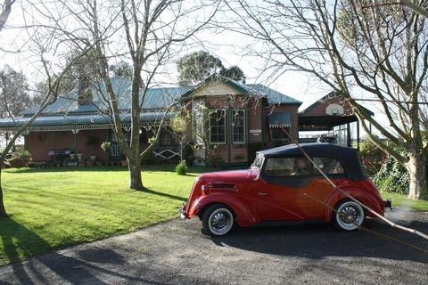 Butterfly Farm Bed And Breakfast Nirranda - Tourism Townsville 3