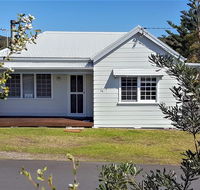 By The Beach  Catho - Tourism Townsville