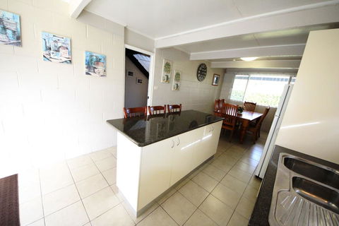 By The Beach At South West Rocks - Tourism Townsville 1