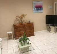 Cairnlea St Albans Townhouse - Tourism Townsville