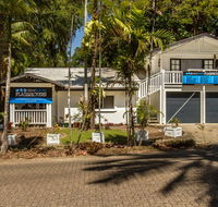 Cairns Beaches Flashpackers - Tourism Townsville