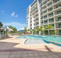 Cairns Esplanade 2 Bed 2 Bath Resort Hotel