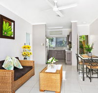 Cairns Reef Retreat - Tourism Townsville