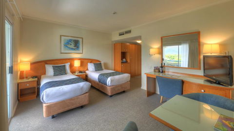 Cairns Sheridan Hotel - Tourism Townsville 2