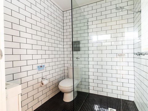 Callala Dreaming - Mid Century Beach House - Tourism Townsville 3