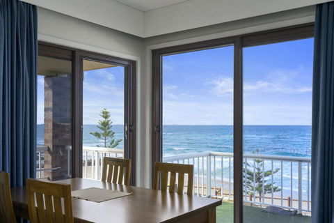 Calypso, Unit 5 - The Entrance - Tourism Townsville 0