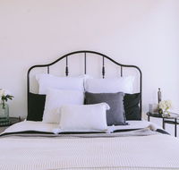 Capitol Executive Apartment on London Circuit - Tourism Townsville