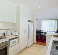 Cara Nobbys Beach 11 Wesley Avenue - Tourism Townsville