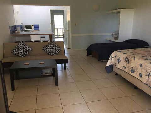 Cardwell Beachfront Motel - Tourism Townsville 2