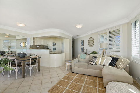 CASA DEL REY, UNIT 5 - Tourism Townsville 1