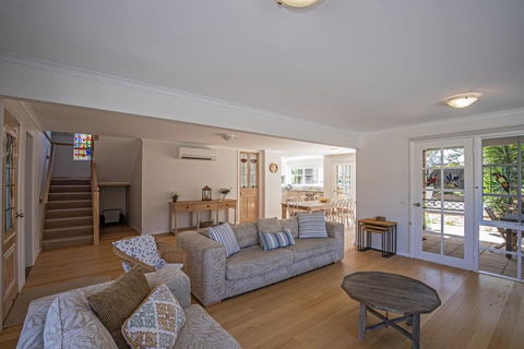 Chapel Island Retreat - Tourism Townsville 2