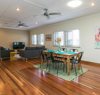 Charming Home By The Sea - Tourism Townsville