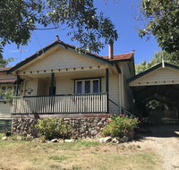 Cherry Blossom Cottage - Beechworth-Getaways - Tourism Townsville