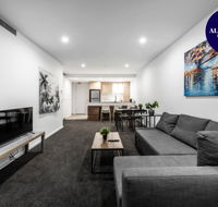 CITY APARTMENT and FREE CITY TOUR BUS NEARBY - Tourism Townsville