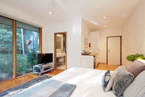 Cladich Pavilions Bed And Breakfast - Tourism Townsville 3