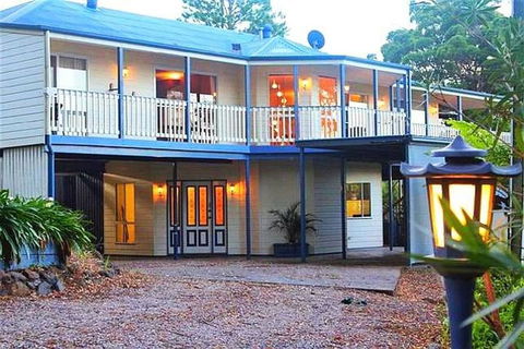 CLOUD 9 - Cliff Top Eagle Heights - Tourism Townsville 1
