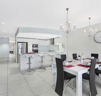 Coast Luxury Apartment 21 - Tourism Townsville