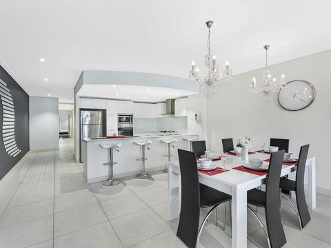 Coast Luxury Apartment 21 - Tourism Townsville 0