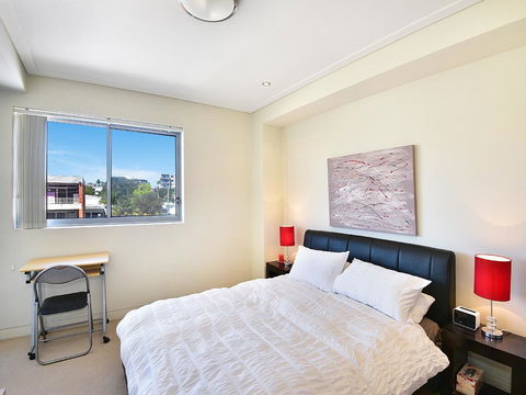 Coast Luxury Apartment 22 - Tourism Townsville 3