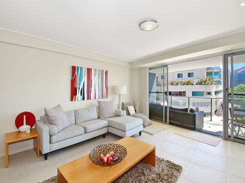 Coast Luxury Apartment 22 - Tourism Townsville 2