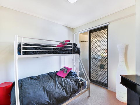Coast Luxury Apartment 22 - Tourism Townsville 1