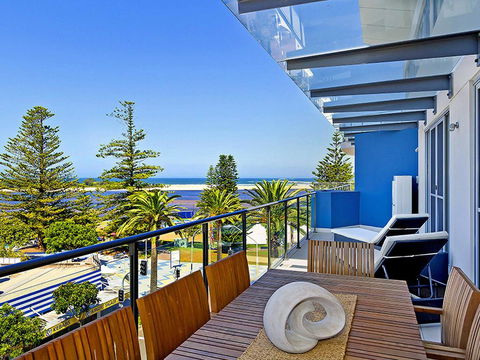 Coast Luxury Apartment 24 - Tourism Townsville 0