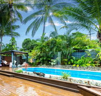 Coconut Blue Front - Palm Cove - Tourism Townsville