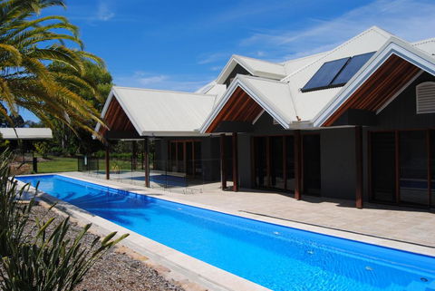 Colorado - Beauty Nestled In The Heart Of Bonville - Tourism Townsville 0