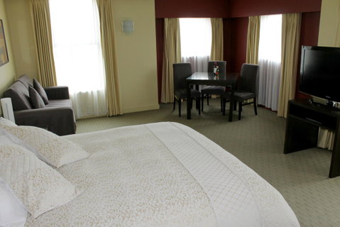 Comfort Inn & Suites City Views - Tourism Townsville 2