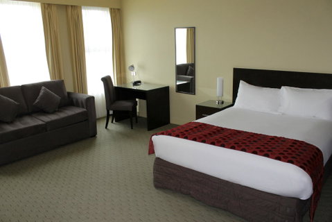 Comfort Inn & Suites City Views - Tourism Townsville 3