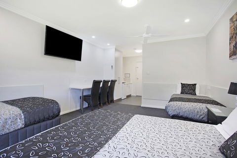 Comfort Inn May Park - Tourism Townsville 2